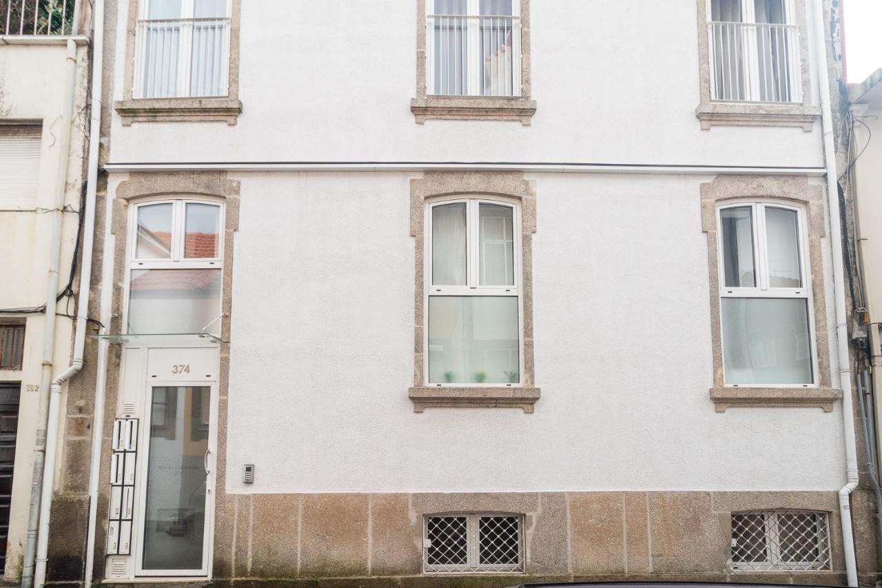 Lovely Charm House Downtown Porto Near Metro With Ac Exterior photo