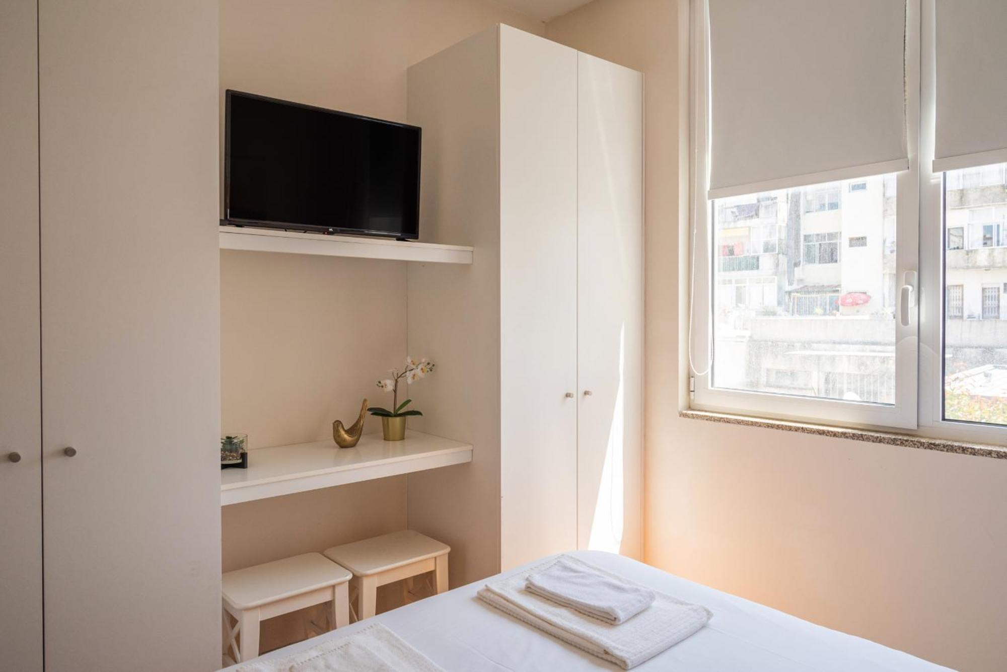 Lovely Charm House Downtown Porto Near Metro With Ac Exterior photo