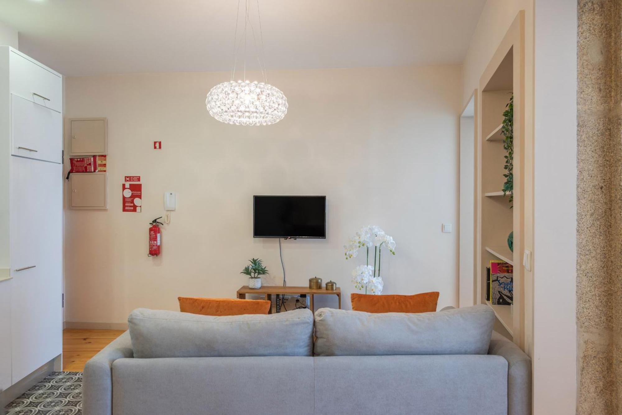 Lovely Charm House Downtown Porto Near Metro With Ac Exterior photo